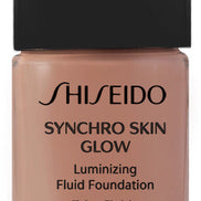 Shiseido Synchro Skin Glow Luminizing Fluid Foundation 30 ml / 4 Rose