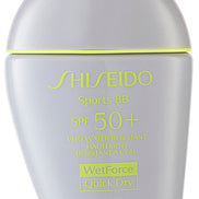 Shiseido Sports BB Getönte Sonnencreme SPF 50+ 30 ml / Very Dark